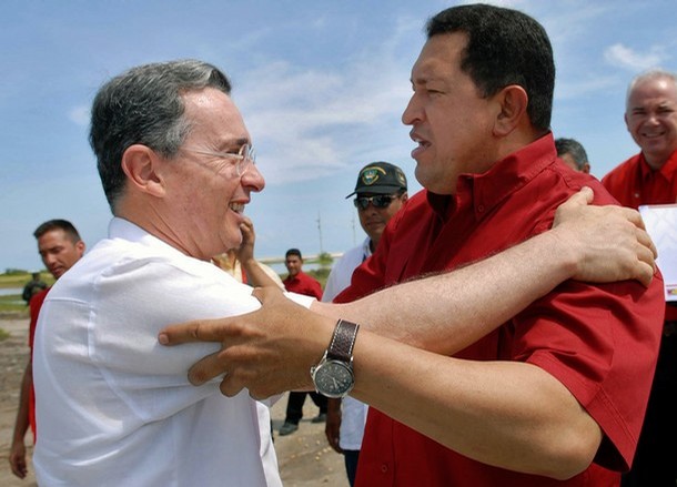 Chavez, Uribe seek to smooth over FARC rifts