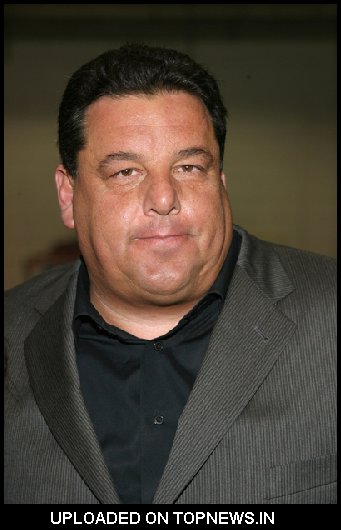 Steve Schirripa