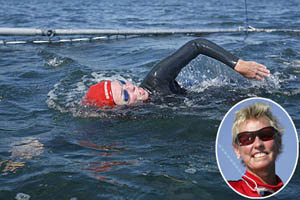 American becomes first woman ever to swim the Atlantic Ocean