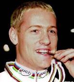 Former world champion found dead in his home 