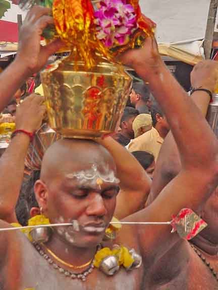 Malay Tamil community Calls for declaring festival of Thaipusam a state holiday