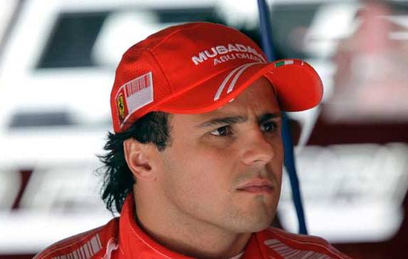 Massa: "We have never seen a McLaren so far behind" 