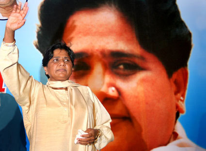 Mayawati’s dinner to focus on Third Front PM candidate, poll strategy