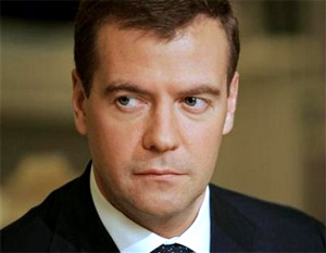 Report: Medvedev to sign Afghan transit deal with Spain next week 