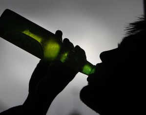 Moderate Drinkers Less Prone To Arthritis