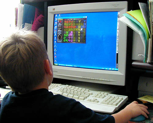 Study says widespread use of computer games is positive for kids 