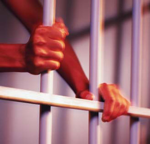 Prison guards and workers responsible for smuggling cellphones into prison