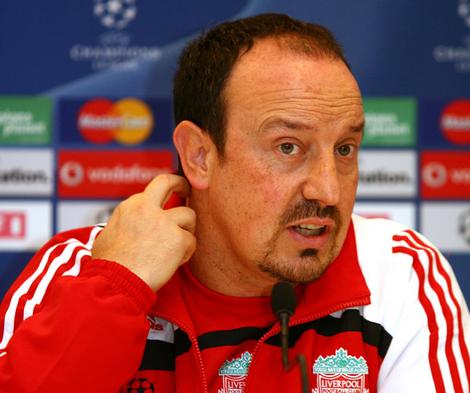 Benitez slams rumours of him leaving Liverpool