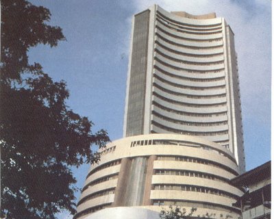 Sensex Below 15K; Realty, Metal Surge