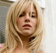Sienna Miller says Keira Knightley handled fame better than she did