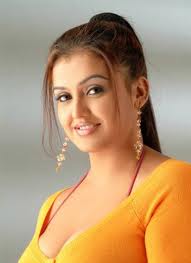 Sona Sports A Wild Look!