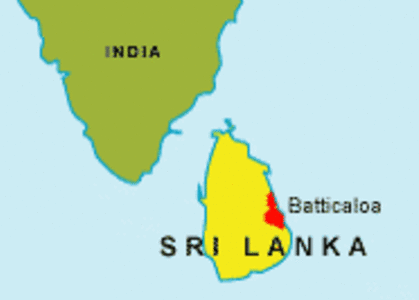 One killed and 12 injured in bomb explosion in eastern Sri Lanka