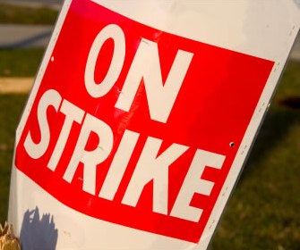 Nigerian oil workers call off planned strike 