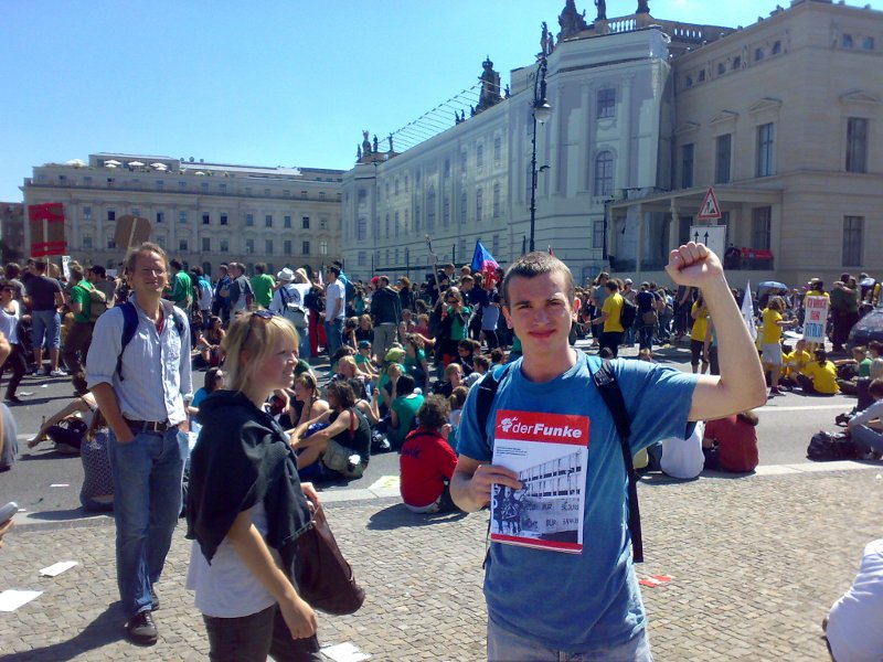 Student protests spread in Germany and Austria 