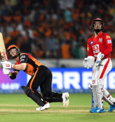 Betting on Cricket? Find Out Strong Teams in IPL 2025 with Predictions and Odds