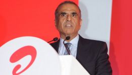 Bharti Telecom to raise USD 1 billion by Selling 2.75 percent stake in Bharti Airtel