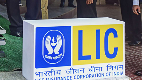 LIC Share Price in Focus After 17% Higher Quarterly Net Profit but 9% Decline in Premium