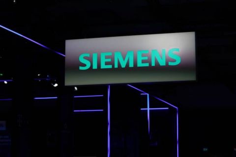 Sudarshan Sukhani: BUY HDFC Life, Siemens; SELL Cummins and Mahanagar Gas
