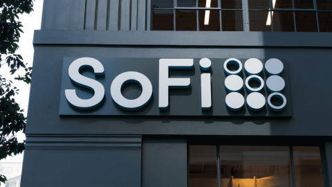 SoFi Technologies Stock Price Jumps 7.1% to Close at $8.4 as Nasdaq Closes Firm