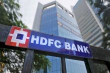 BUY Reliance, SELL HDFC BANK, ICICI Bank, Axis Bank and HDFC: Ashwani Gujral