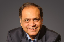 Ramesh Damani Concerned About Overheated IPO Market; Keeps Churning his Midcap Portfolio