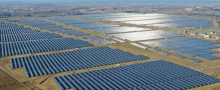Waaree Renewable Technologies Share Price Declines 2.18%; Stock Review and Technical Chart Outlook