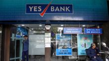 Yes Bank finally manages to trade positive after FPO-led price decline