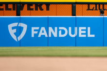 Sports Betting Major FanDuel Launches Multistate Casino Jackpots; Flutter Entertainment Stock in Focus