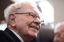 Warren Buffett Calls Trump's Tariffs an "Act of War" as Global Trade Tensions Escalate
