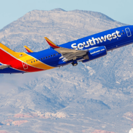 Southwest Airlines (NYSE: LUV) Stock Price Target at $37: Morningstar Research