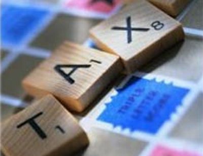 Bank tax proposed by EU commissioner to avoid future taxpayer bailouts 
