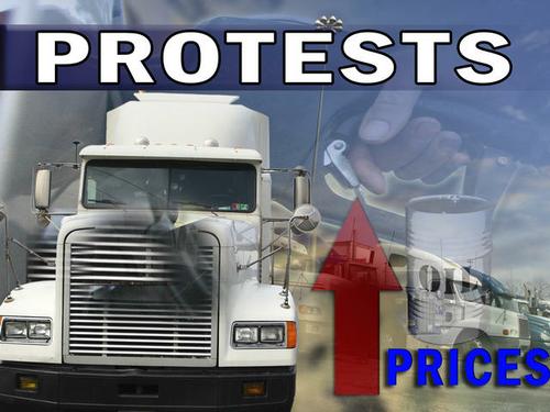 Truck drivers protest over fuel prices in Chile, Bolivia