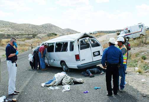 Nine killed in Arizona crash