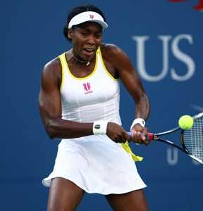 Venus sets up Rogers Cup final with Agnieszka Radwanska after beating World No. 1 sister Serena