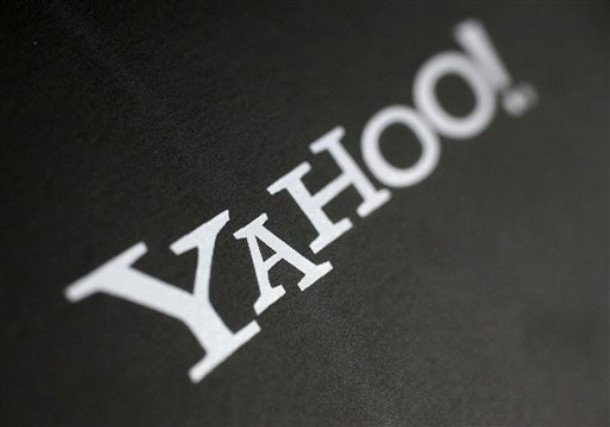 Major shareholder backs Yahoo board